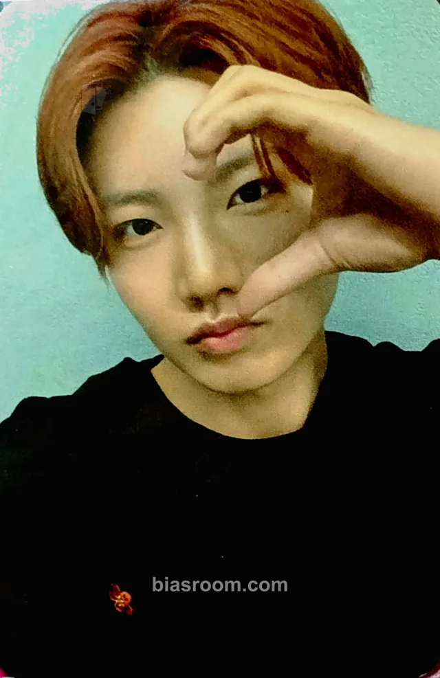 Junkyu TREASURE New Wav K-pop photocard
