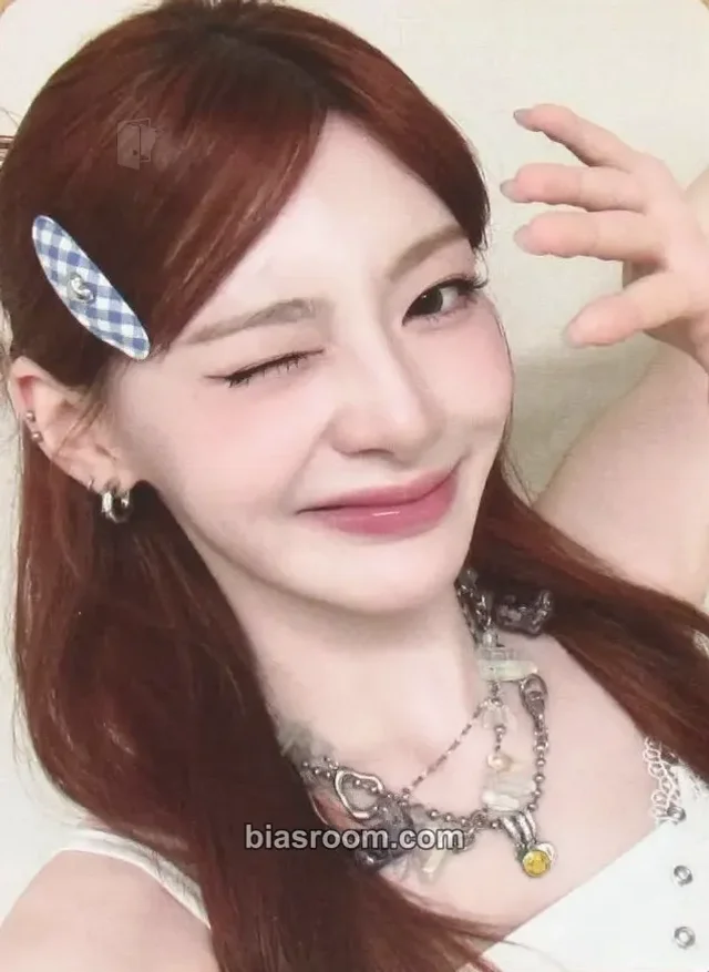 Seeun STAYC STAY ALIVE K-pop photocard