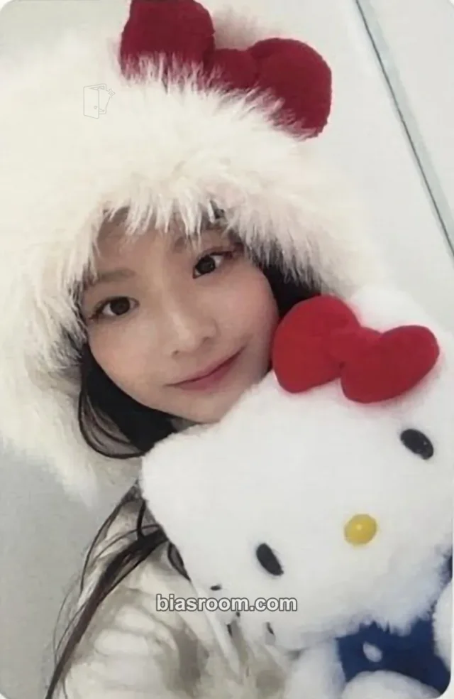 Seowon UNIS CURIOUS K-pop photocard