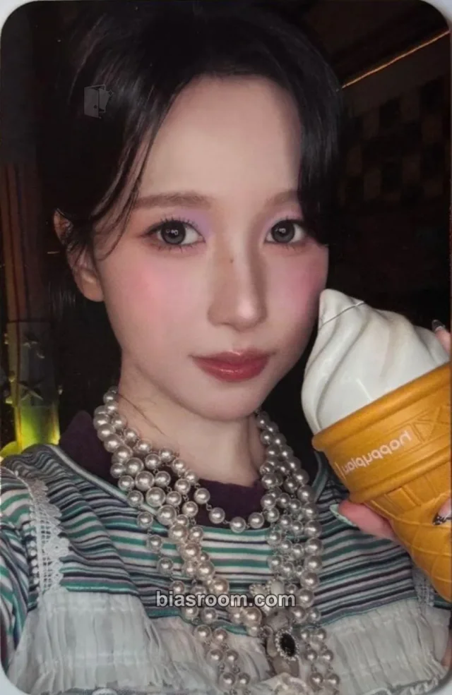 Mina TWICE TWICE The Thrill (11th Anniversary Pop-Up) K-pop photocard