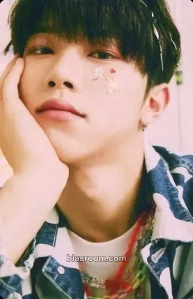 Hyunwoo xikers HOUSE OF TRICKY : HOW TO PLAY K-pop photocard