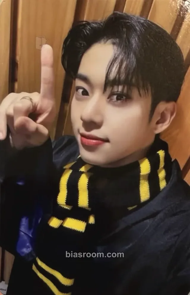 Donghyun AB6IX THE FUTURE IS OURS : LOST K-pop photocard