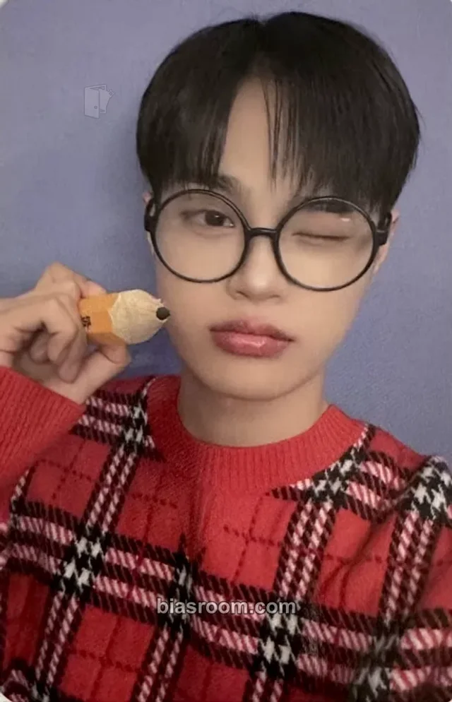 Daehwi AB6IX BORN LIKE THIS K-pop photocard