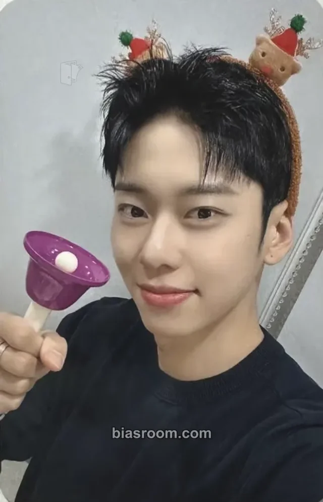 Donghyun AB6IX BORN LIKE THIS K-pop photocard