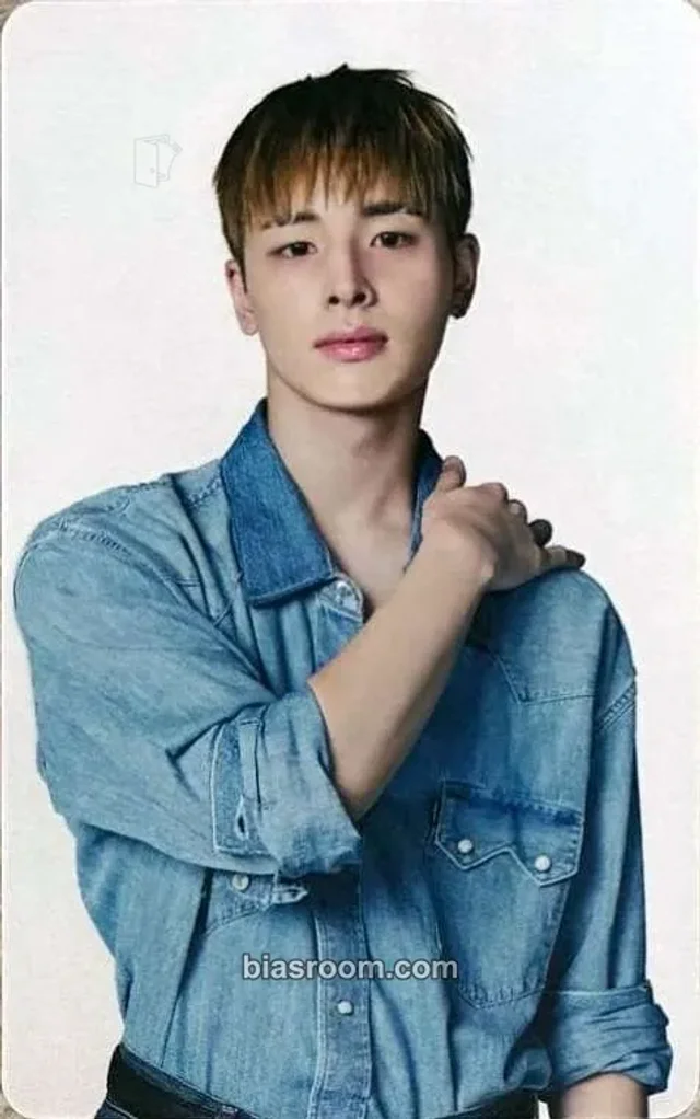 Haru NEXZ JYP FLAGSHIP TOKYO K-pop photocard
