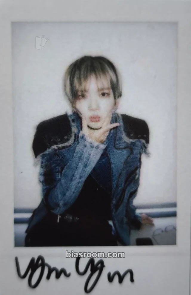 LynnLynn MODYSSEY 1. Got Hooked: An Addictive Symphony K-pop photocard