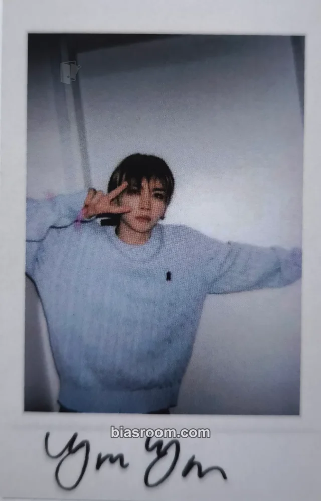 LynnLynn MODYSSEY 1. Got Hooked: An Addictive Symphony K-pop photocard