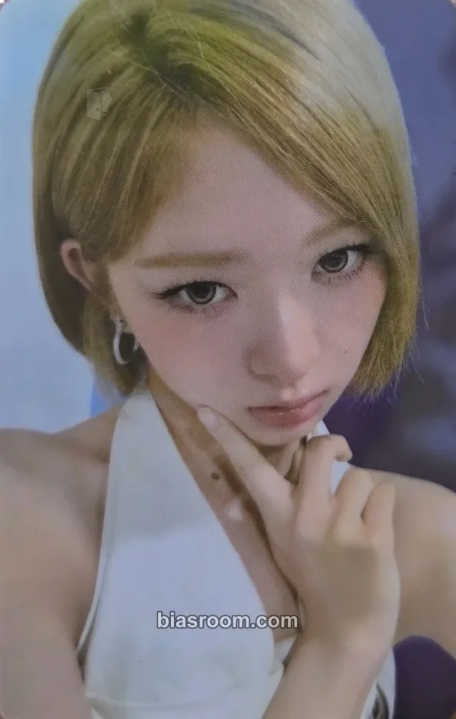 Rei IVE Looks Can Kill K-pop Photocard