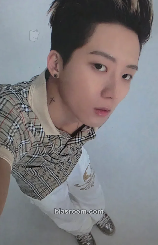 Geonu JustB JUSTB Hamburg concert & Italy convention K-pop photocard