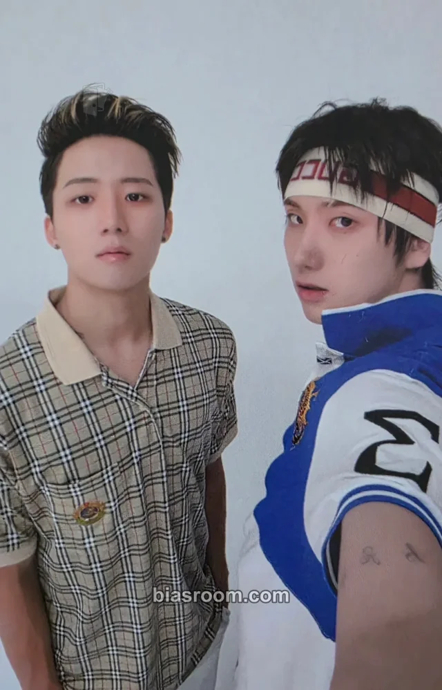 JustB JUSTB Hamburg concert & Italy convention K-pop photocard