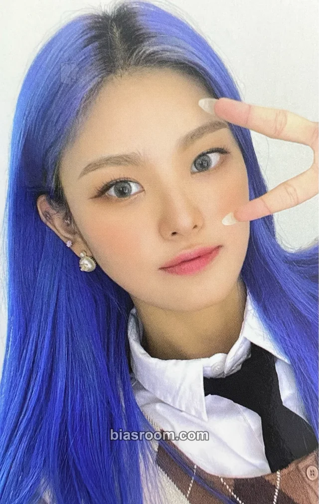 Sangah LIGHTSUM 2022 Season's Greetings K-pop photocard