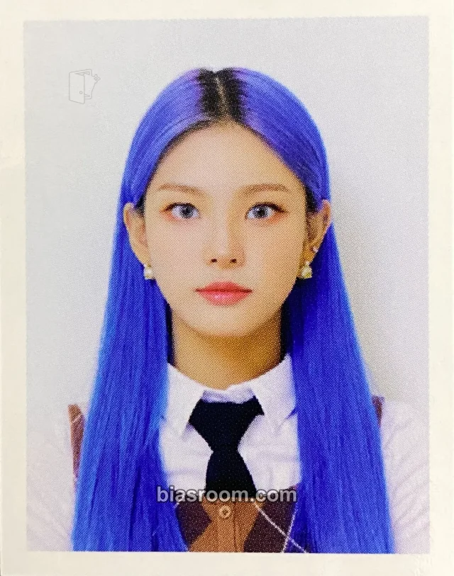 Sangah LIGHTSUM 2022 Season's Greetings K-pop photocard