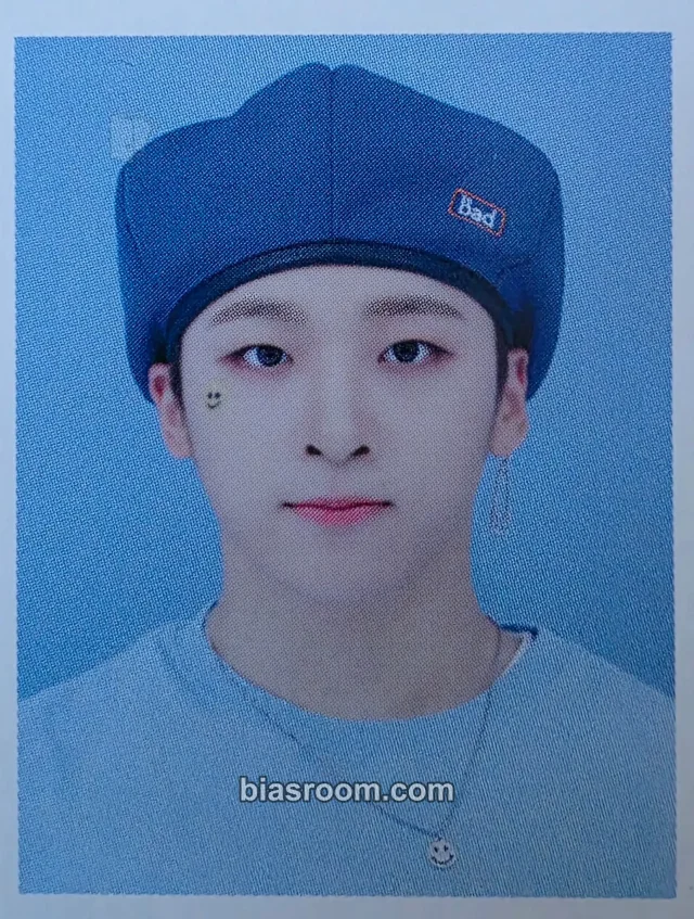 Castle J MCND MCND OFFICIAL FANSHIP - Gem 1st K-pop photocard
