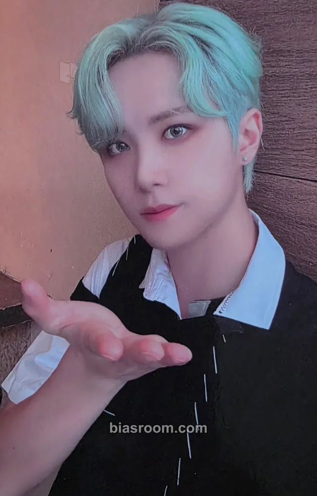 Photocard K-pop Donghan WEi Love Pt.3 : Eternally