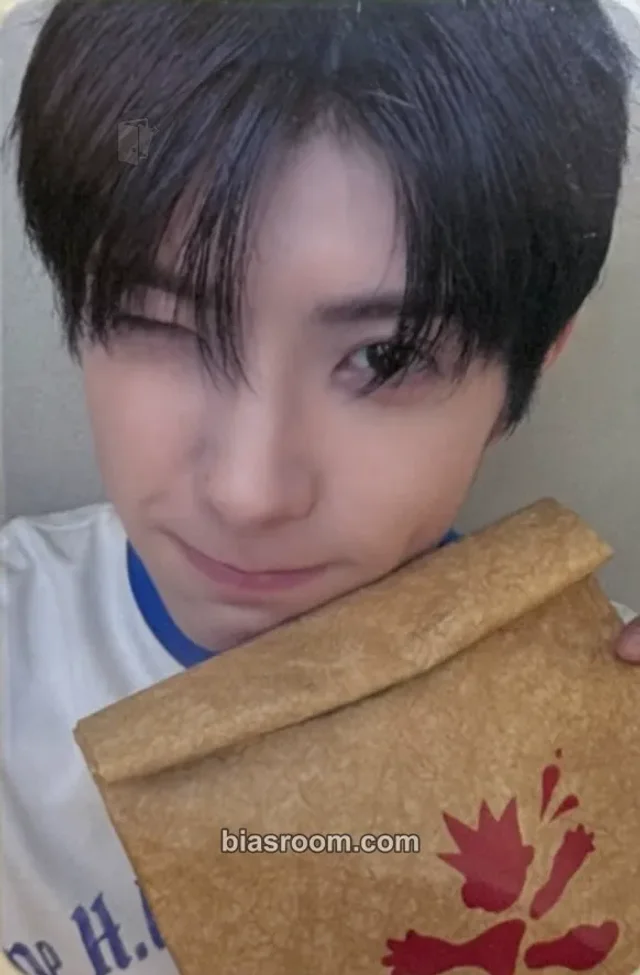 Yuki NEXZ Saucin' K-pop photocard