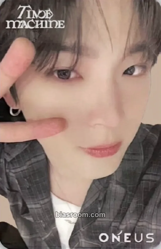Leedo ONEUS Time Machine K-pop photocard