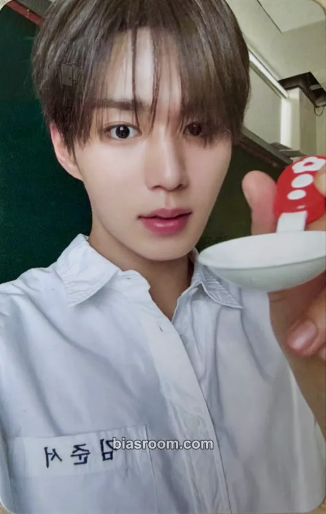 Junseo ALPHA DRIVE ONE UNBREAKABLE : 少年BEAST K-pop Photocard