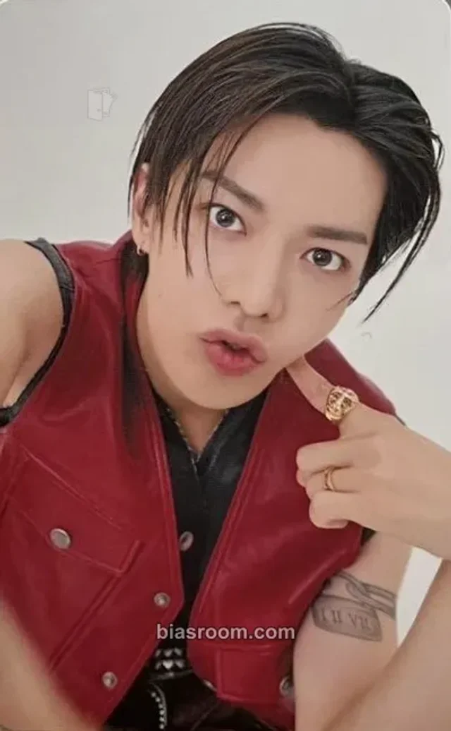 Yuta NCT 127 NCT 127 5TH TOUR 'NEO CITY : THE REDLINE' TOUR K-pop photocard