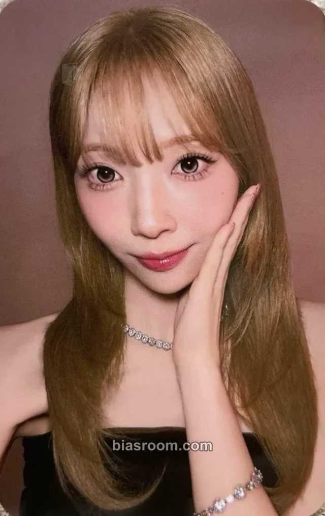 Mayuka NiziU Debut 5th Anniversary Set K-pop photocard