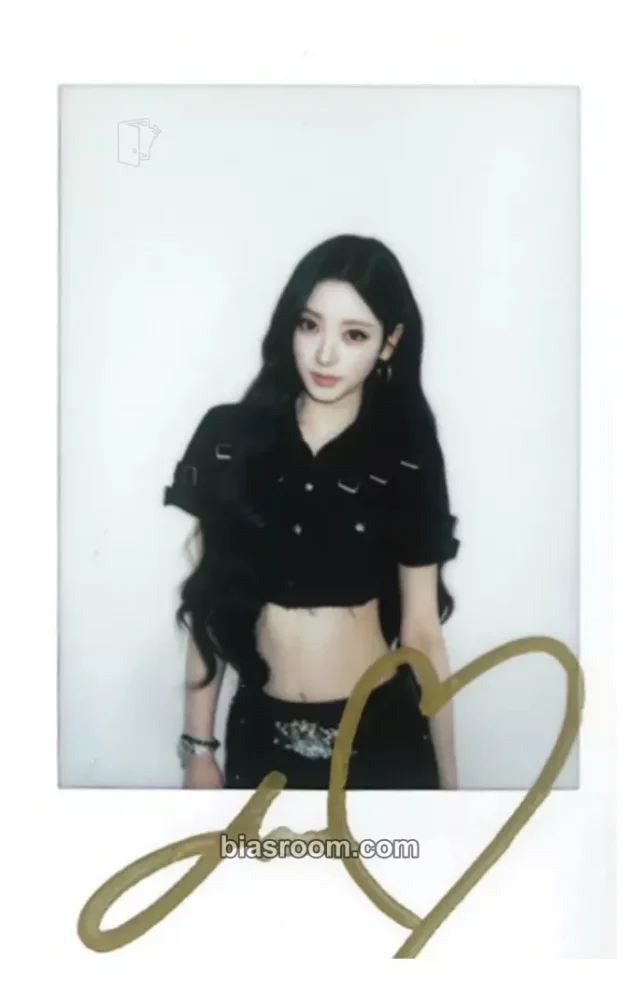 Anna MEOVV BITE NOW K-pop Photocard