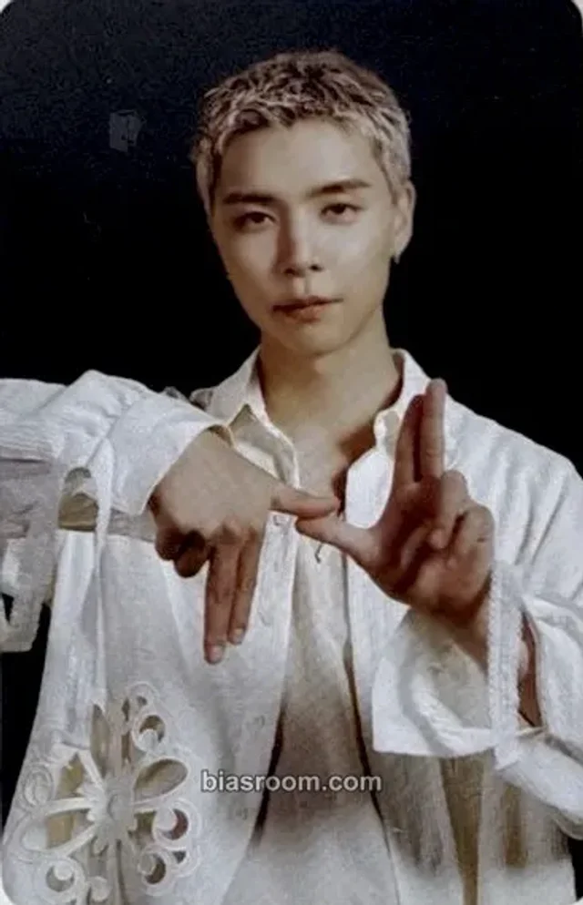 Johnny NCT NCT 2026 - Neo Dimension Exhibition K-pop photocard