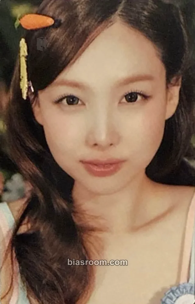 Nayeon TWICE TWICE The Thrill (11th Anniversary Pop-Up)のK-popフォトカード