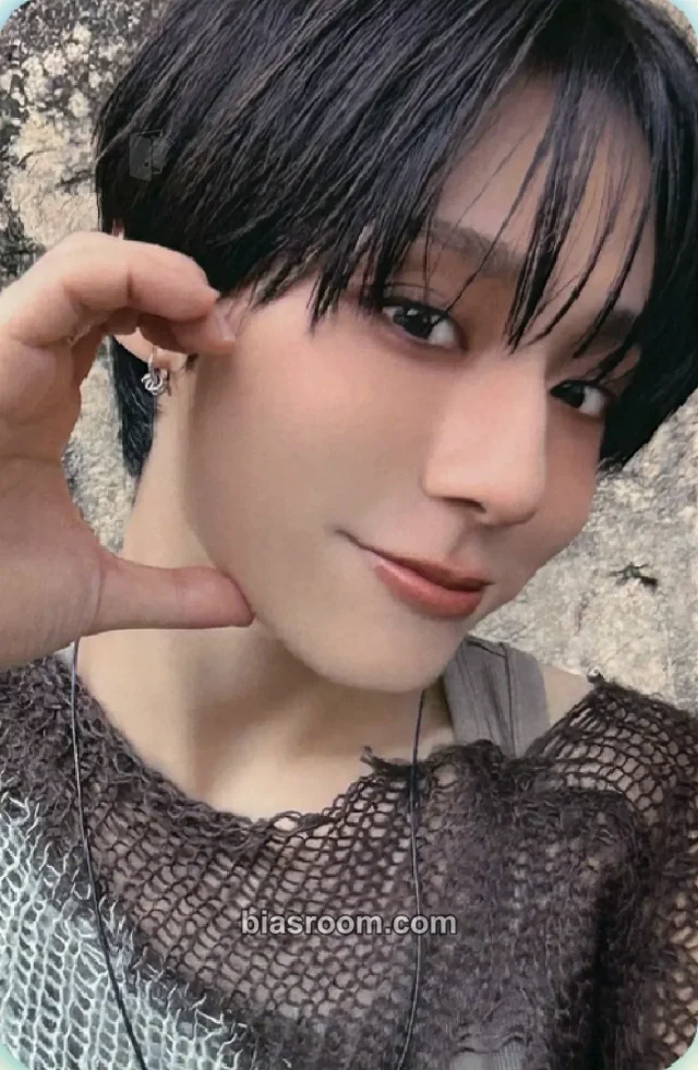 Hwanwoong ONEUS First Light : 井 K-pop photocard
