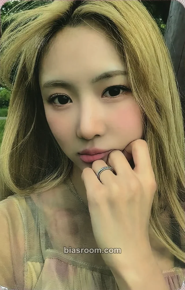 Yoohyeon Dreamcatcher Playlist #Your Youth K-pop photocard