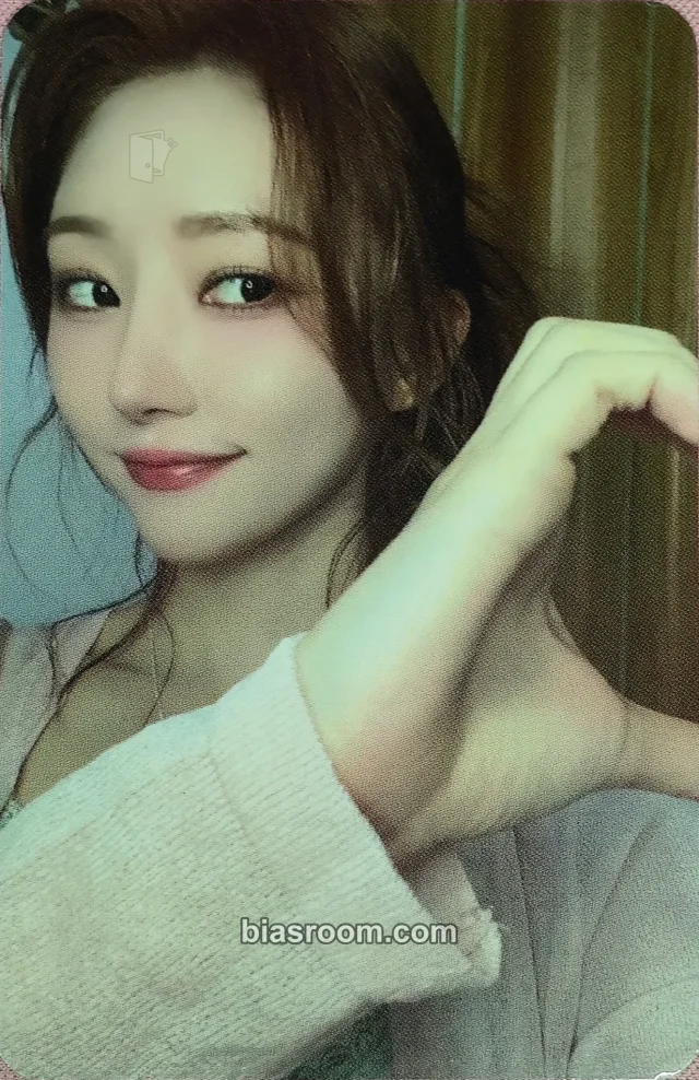 SuA Dreamcatcher Playlist #Your Youth K-pop photocard