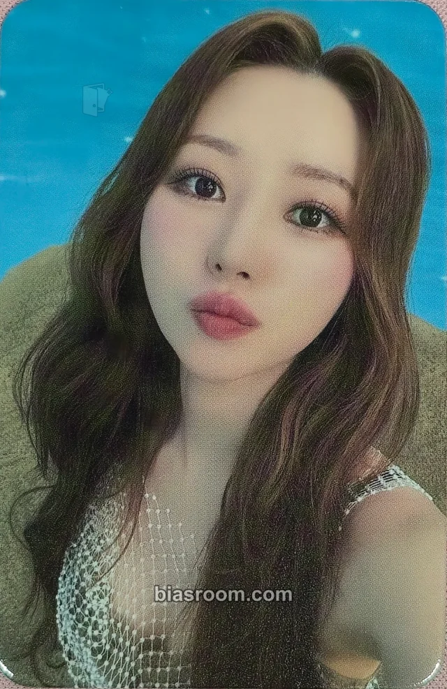 SuA Dreamcatcher Playlist #Your Youth K-pop photocard