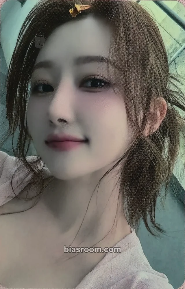 SuA Dreamcatcher Playlist #Your Youth K-pop photocard