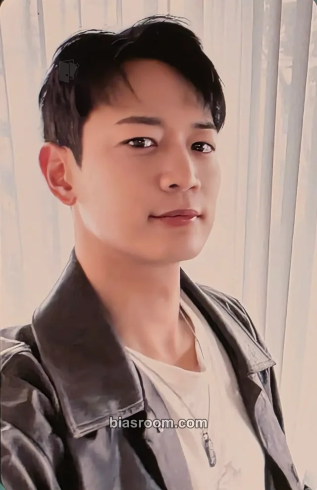 Minho SHINee MEAN : on sight K-pop photocard
