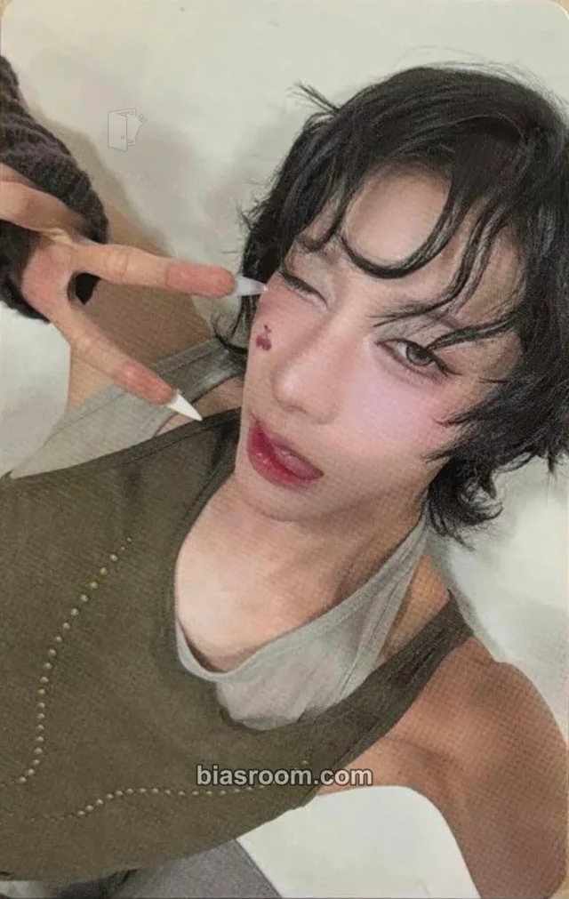 Rui XLOV SERVING-X Asia Tour 2026 K-pop photocard