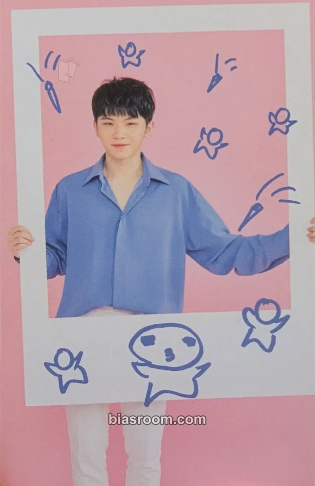 Woozi SEVENTEEN 2019 3RD SVT IN CARAT LAND K-pop photocard