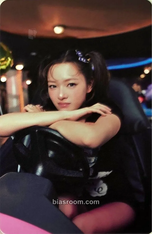 Jeongyeon TWICE TWICE The Thrill (11th Anniversary Pop-Up) K-pop photocard
