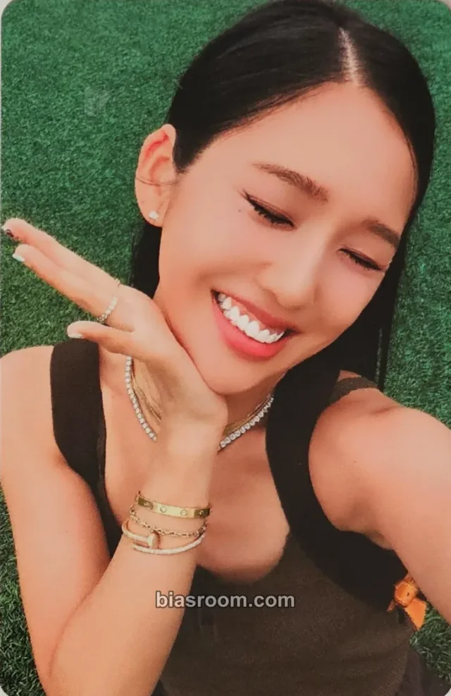 Mimi OH MY GIRL BISH BASH BOSH (Mimi) K-pop photocard