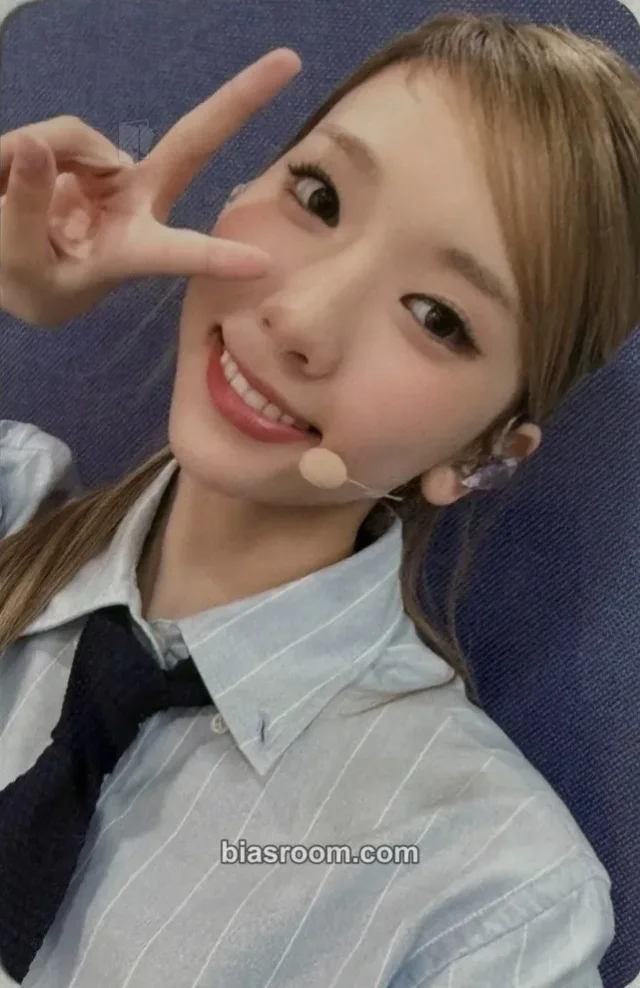 Elena TUIDE TUNE & PLAY K-pop photocard