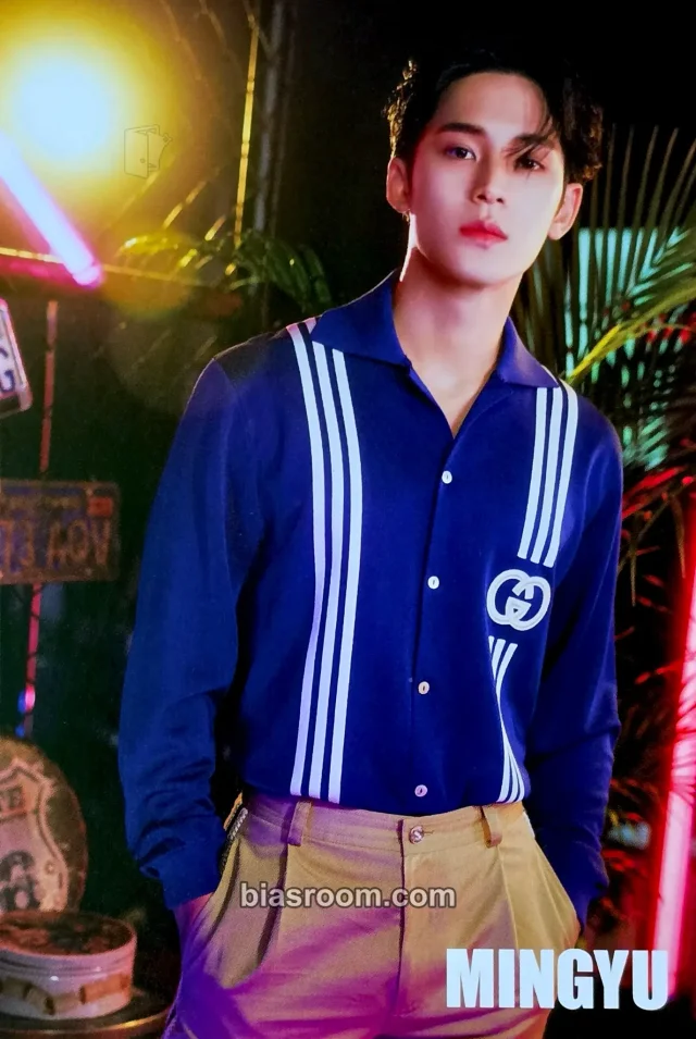 Mingyu SEVENTEEN 2022 SEVENTEEN MUSEUM K-pop photocard