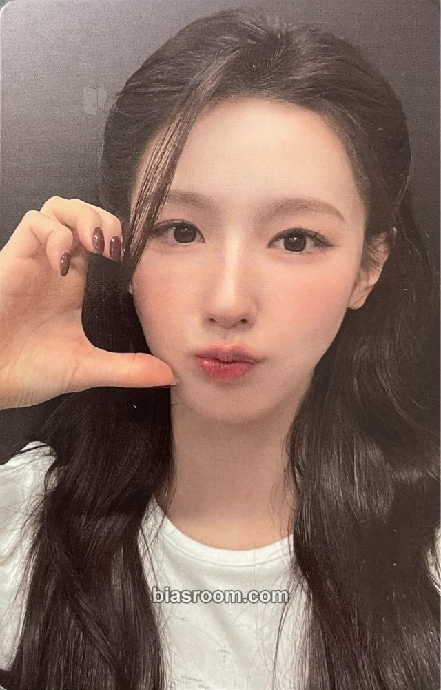 Miyeon i-dle LYNKPOP: The VR Experience [The Encounter] K-pop photocard