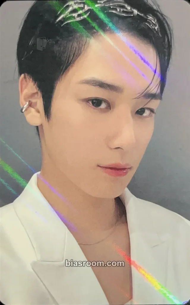Juyeon THE BOYZ WORLD TOUR: Zeneration 2 K-pop photocard
