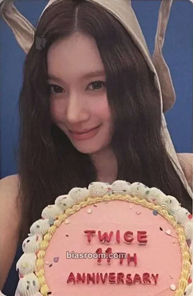 Photocard K-pop di Sana TWICE TWICE The Thrill (11th Anniversary Pop-Up)