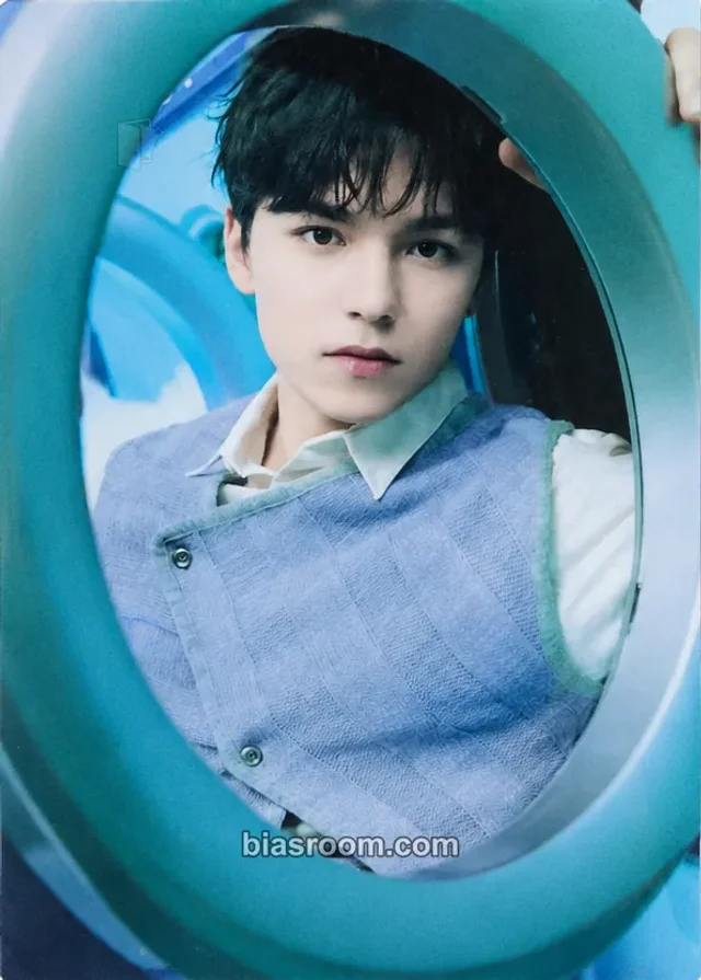 Vernon SEVENTEEN 2024 Seventeen’s Home Merchandise K-pop photocard