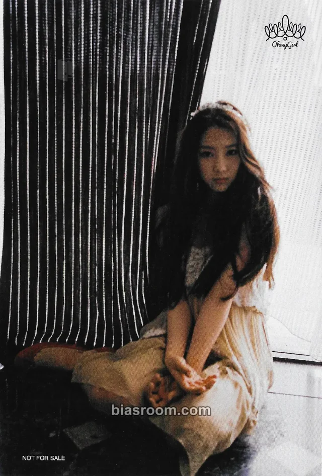 Jiho OH MY GIRL Windy Day K-pop photocard