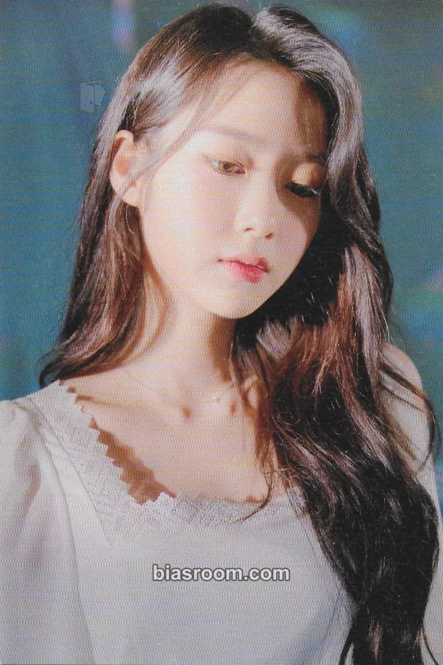 Jiho OH MY GIRL Winter Fairy Tales: The Lost Memory K-pop photocard