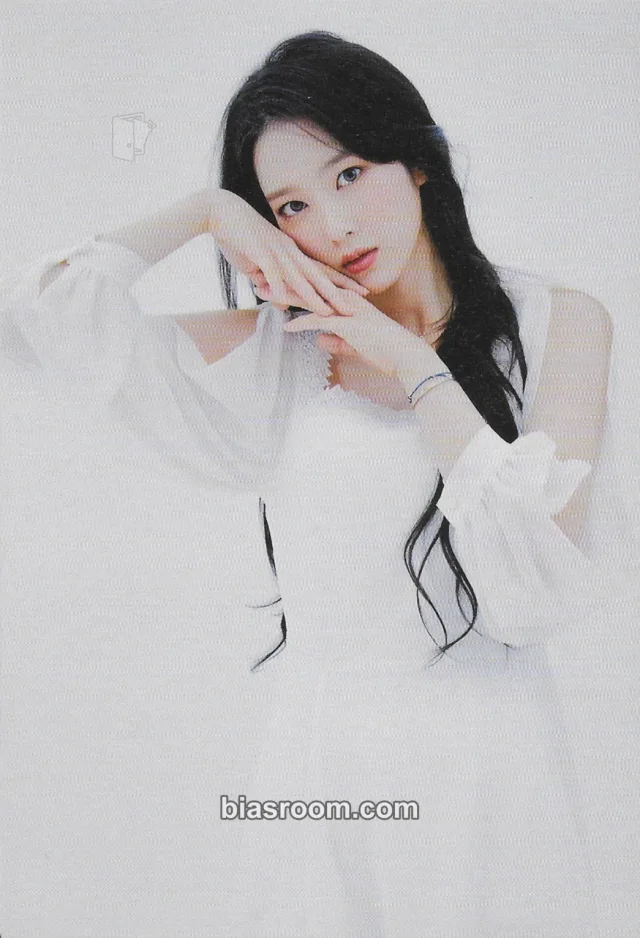 Jiho OH MY GIRL Winter Fairy Tales: The Lost Memory K-pop photocard