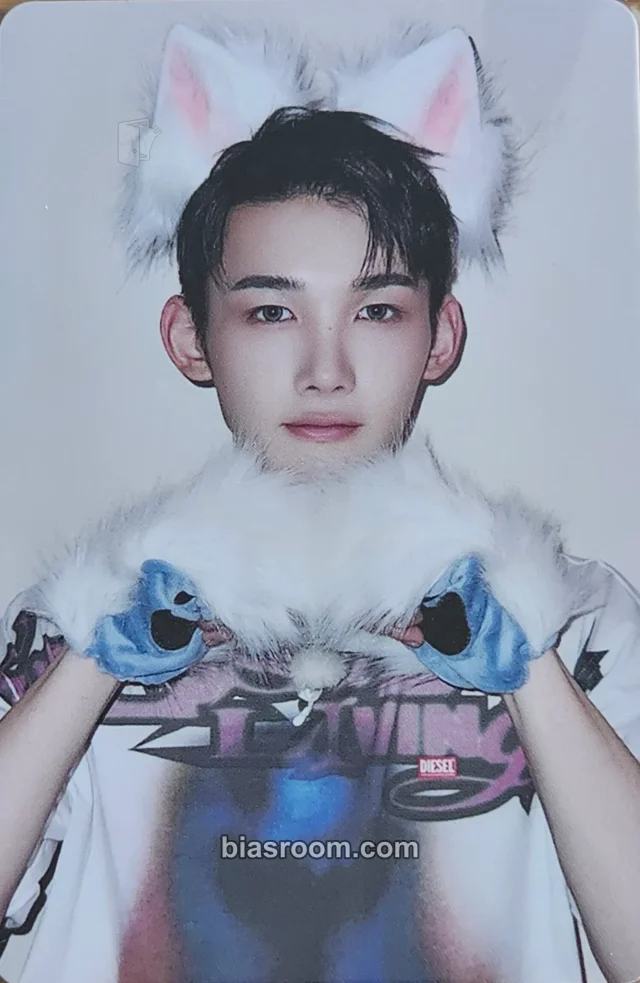 Jo &TEAM Mark on Me K-pop photocard