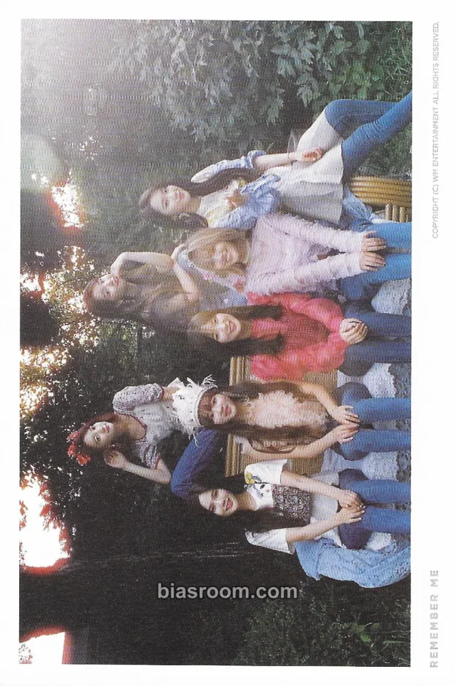OH MY GIRL REMEMBER ME K-pop photocard
