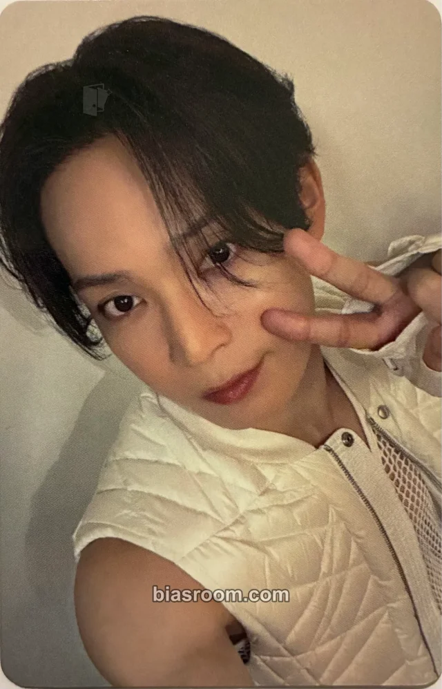 Sho Yonashiro JO1 ANIMAL K-pop photocard