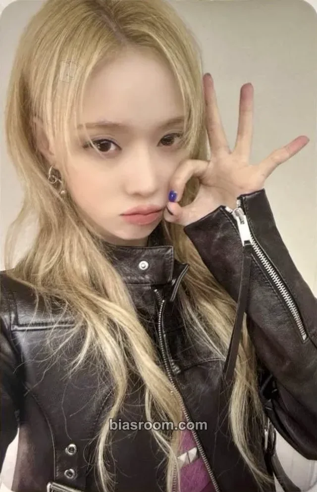 Winter aespa 2025 SMTOWN : THE CULTURE, THE FUTURE K-pop photocard