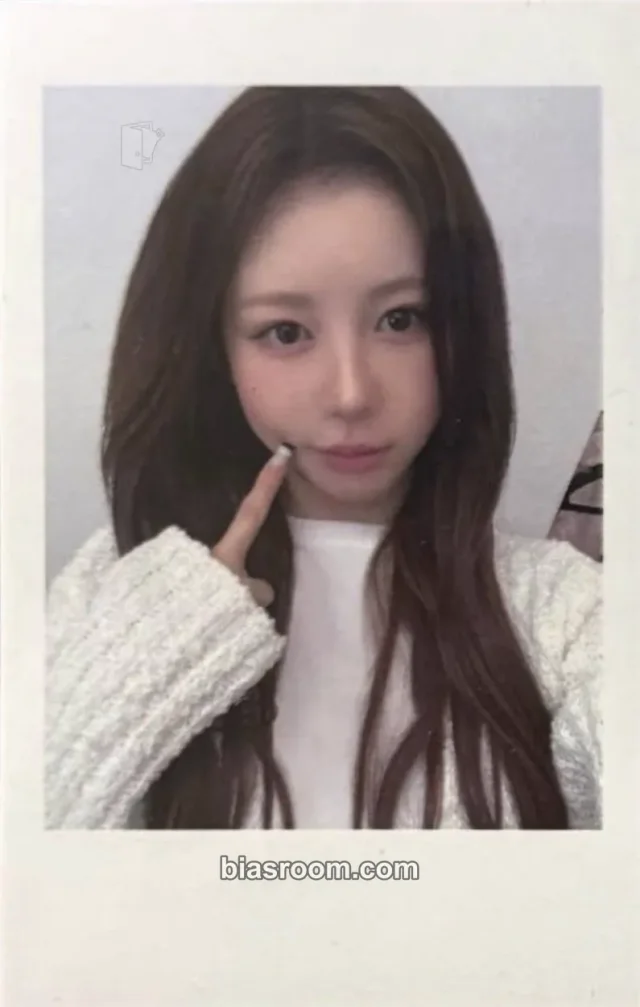 Photocard K-pop de Hyerin tripleS LOVE&POP pt.1